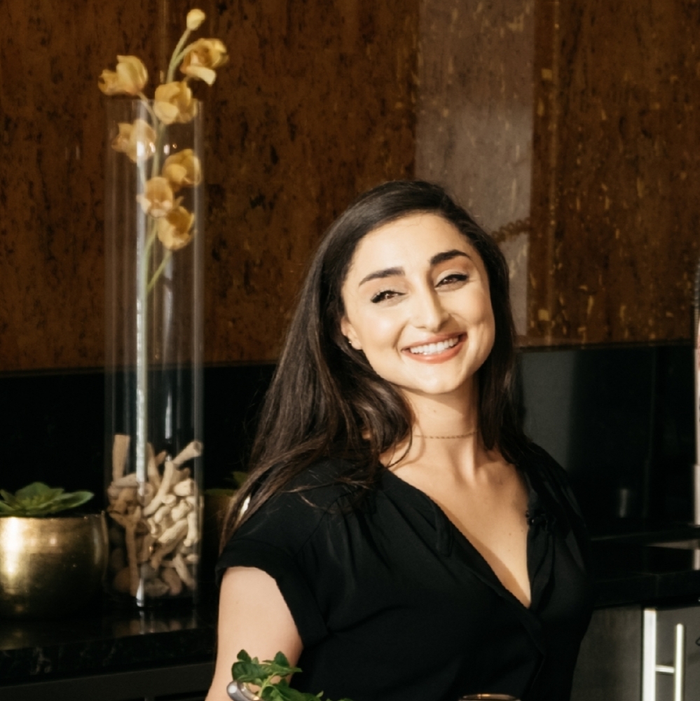 Meet your Posher, Amal